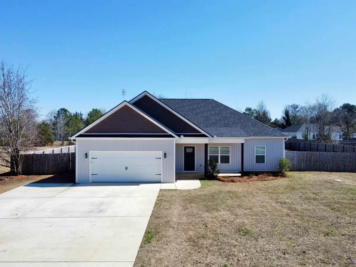 129 Amanda Dr, Byron, GA 31008 - #1