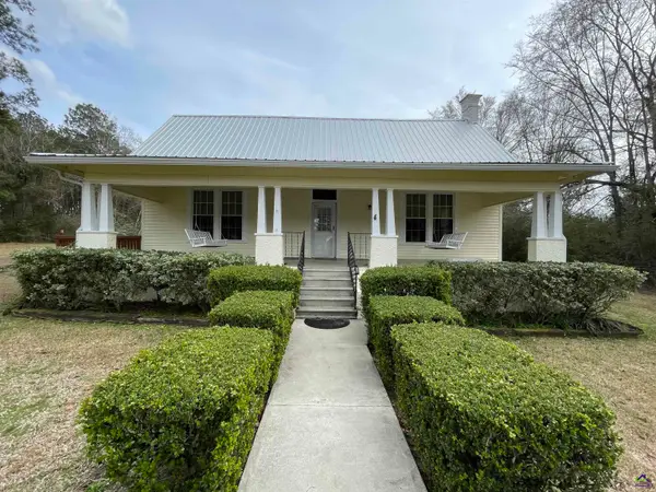 492 E GA Highway 26 Highway, Cochran, GA 31014