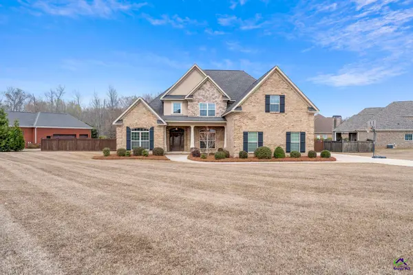 1025 Chattahoochee Drive, Bonaire, GA 31005