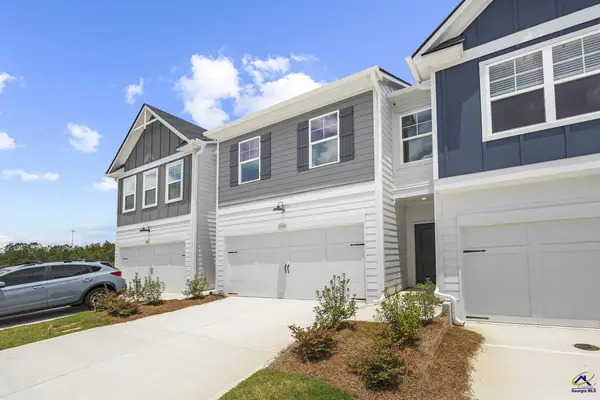 2004 Fall Harvest Drive, Macon, GA 31216