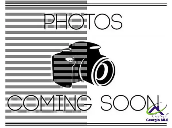 148 Fairway Oaks Drive, Perry, GA 31069