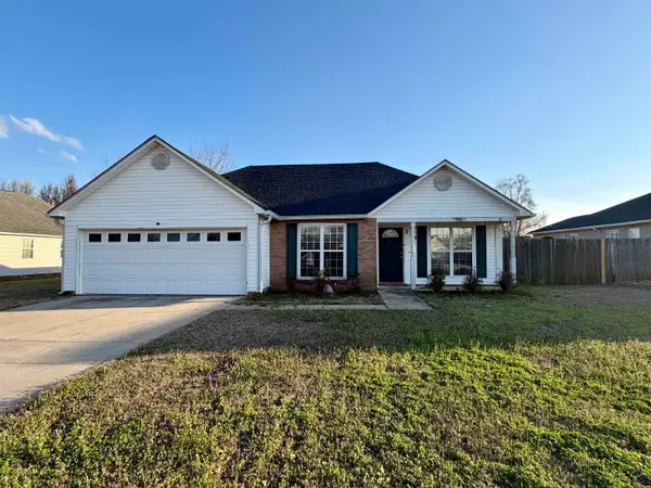 212 Wynfield Lane, Bonaire, GA 31005