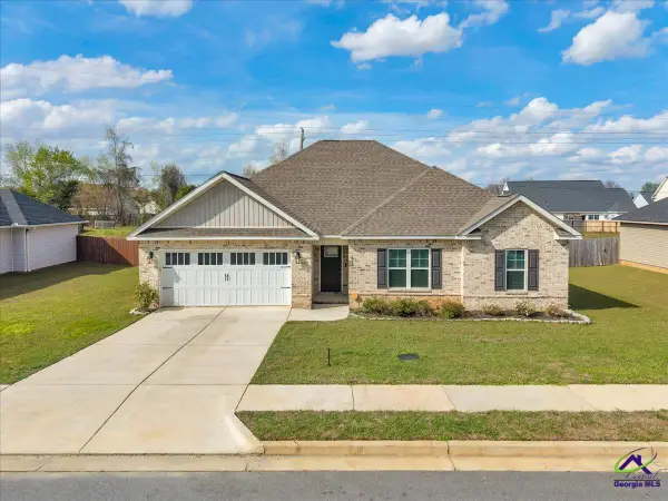 629 Broderick, Warner Robins, GA 31088