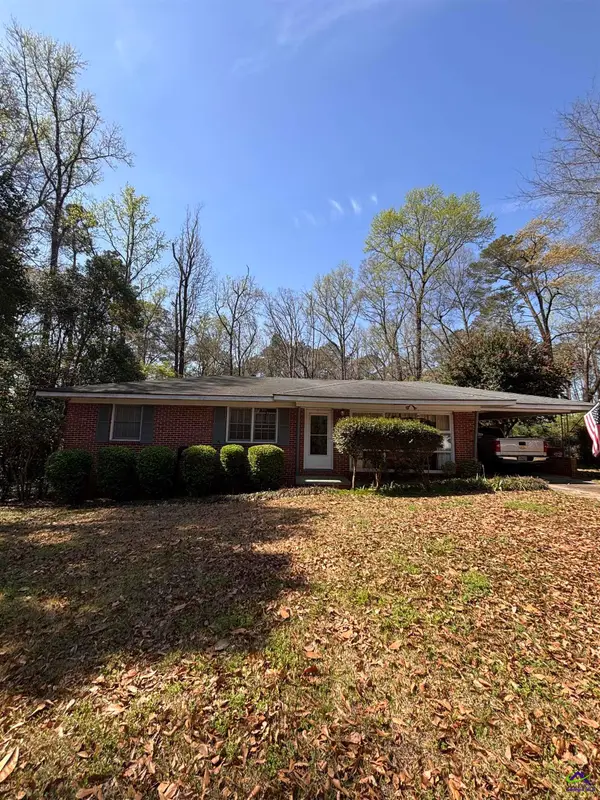 1516 Wesleyan, Macon, GA 31210