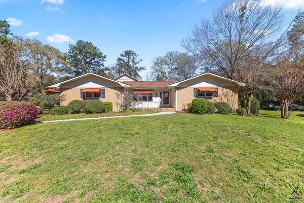 105 Kim Way, Warner Robins, GA 31088