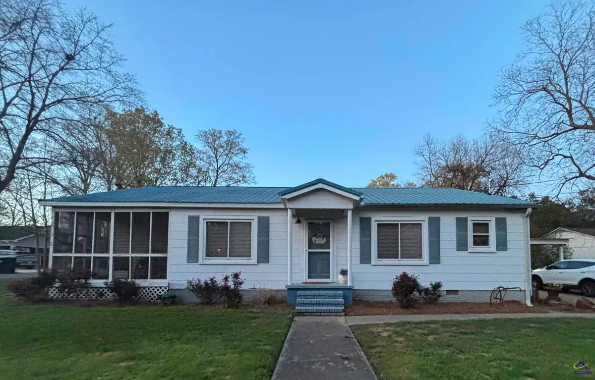 201 Vinson Street, Byron, GA 31008 - #1