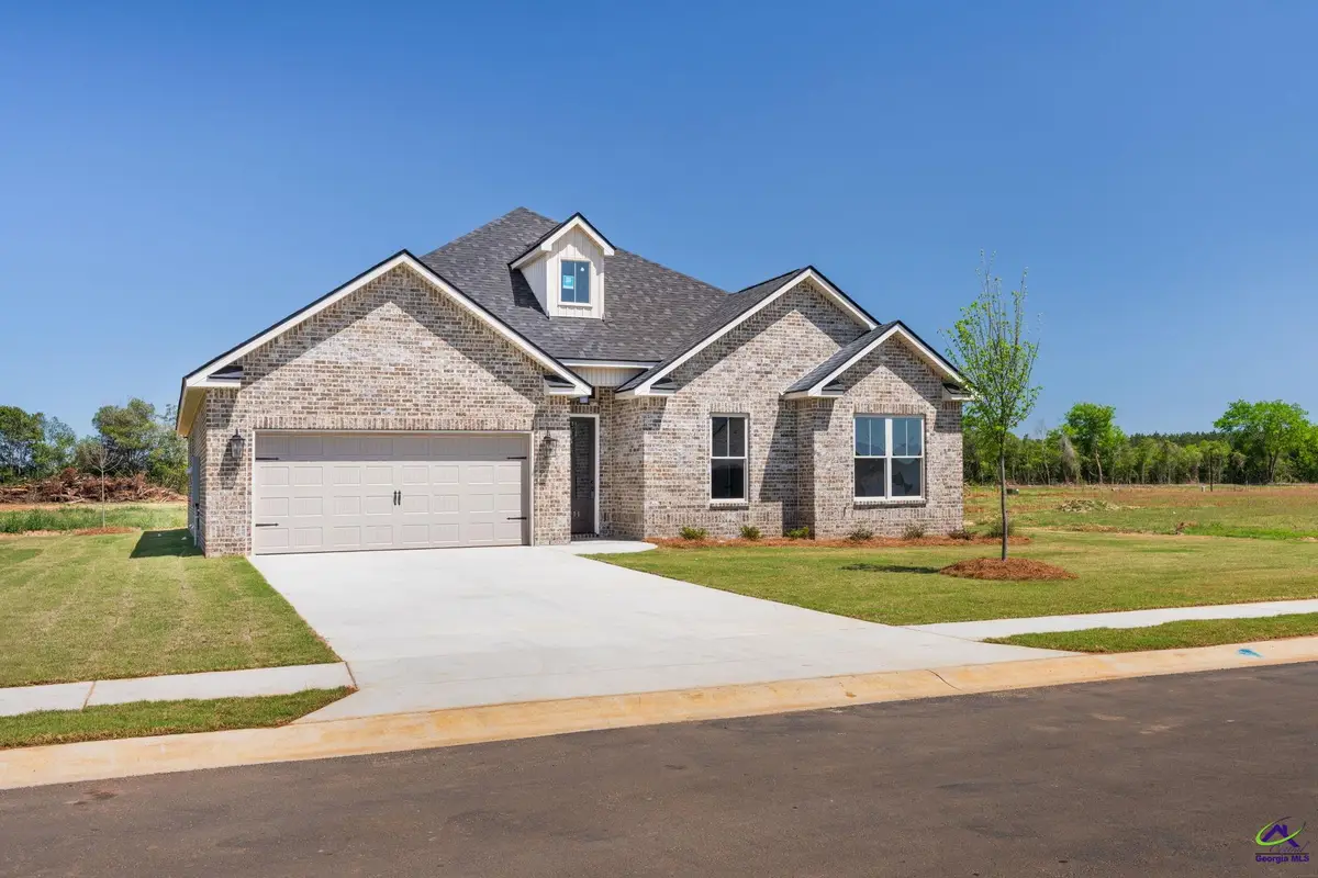 211 Farmland Circle, Perry, GA 31069 - #1