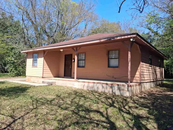 261 Balkcom Avenue, Macon, GA 31217