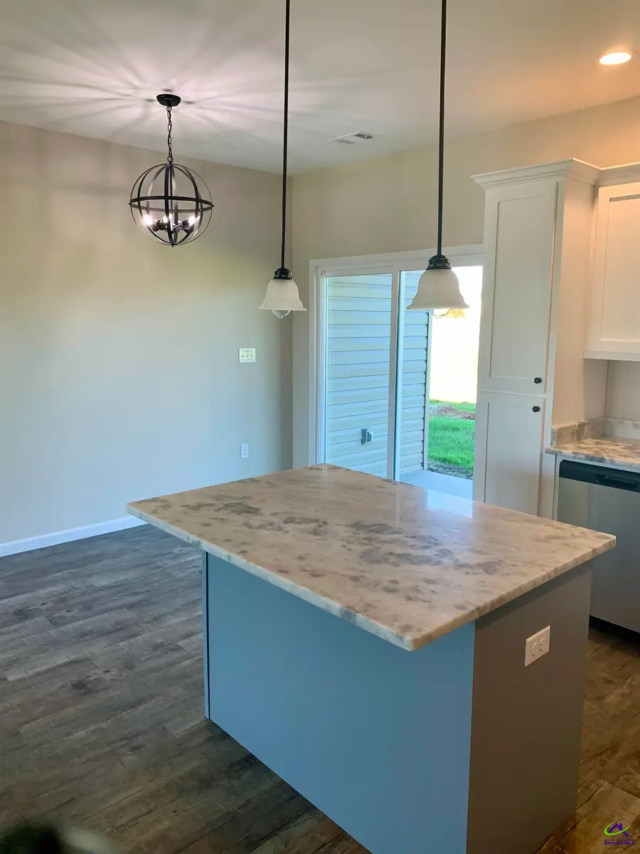 216 Sutton Dr., Perry, GA 31069 - #3