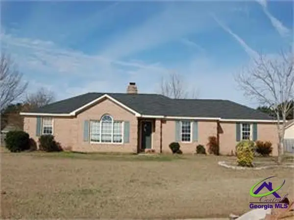 305 E Pointe Court, Kathleen, GA 31047