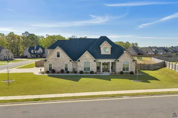 200 Bristleleaf Path, Kathleen, GA 31047