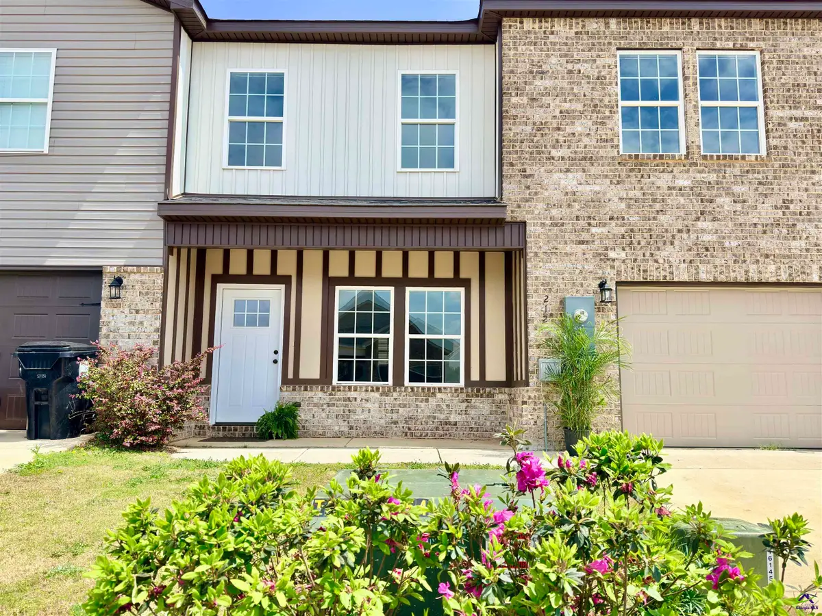 212 Beau Claire Circle, Byron, GA 31008 - #1
