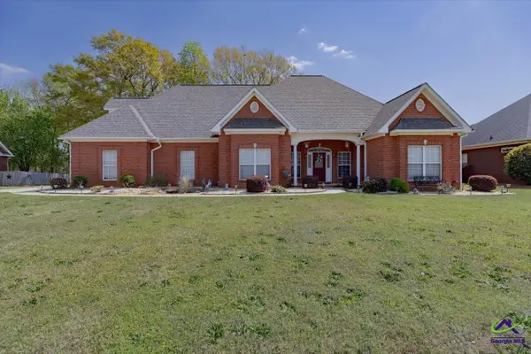 214 Knob Hill Drive, Warner Robins, GA 31088