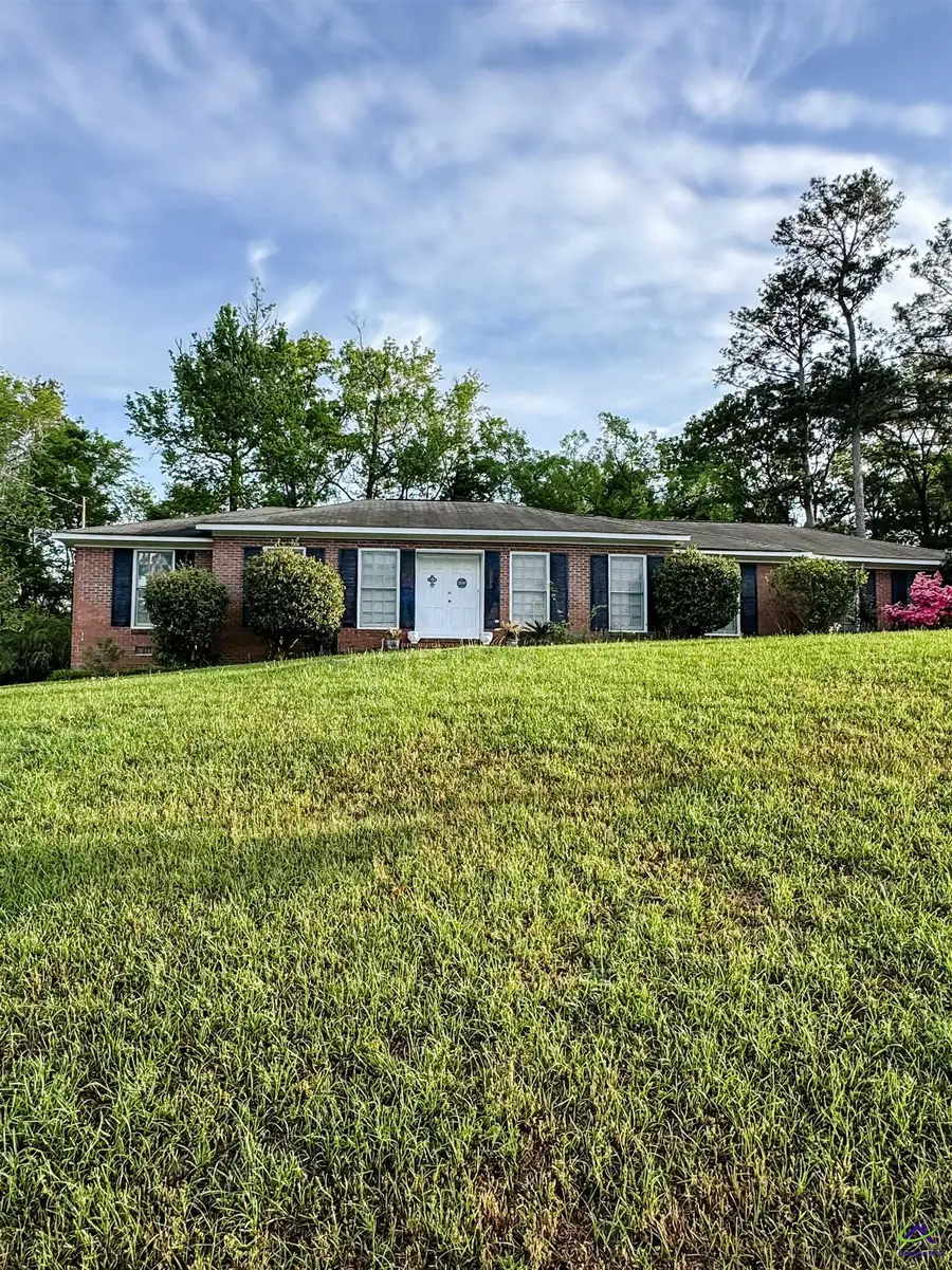 4559 N Beechwood Drive, Macon, GA 31210 - #3