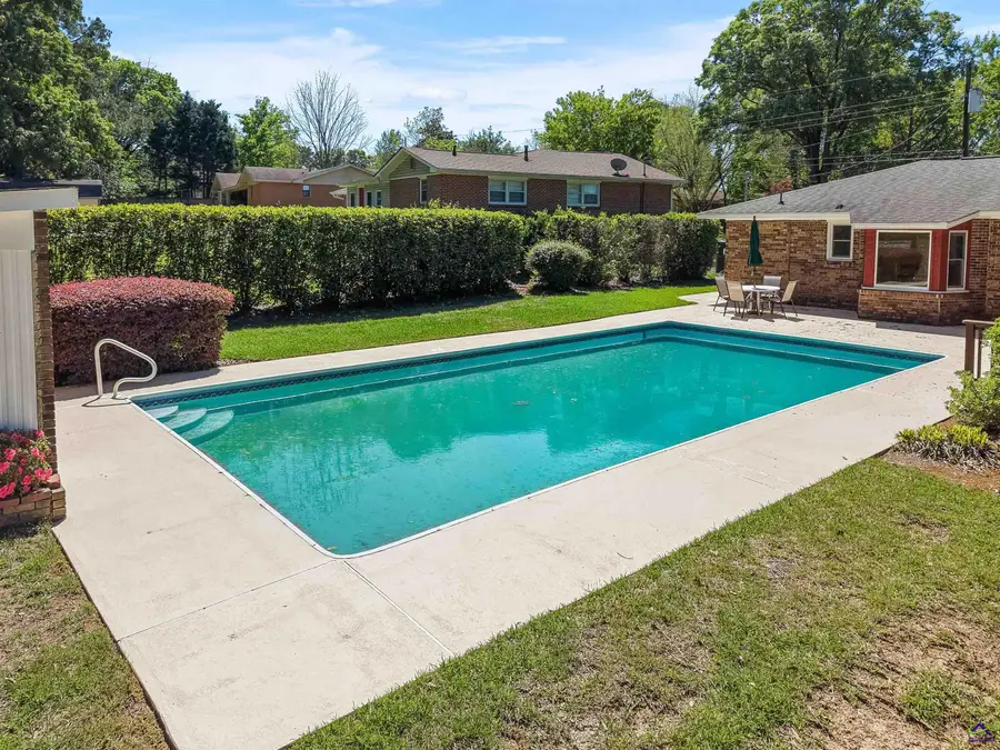 625 Todd Circle, Warner Robins, GA 31088 - #2