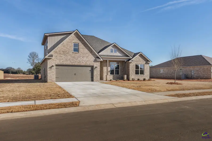 203 Farmland Circle, Perry, GA 31069 - #2