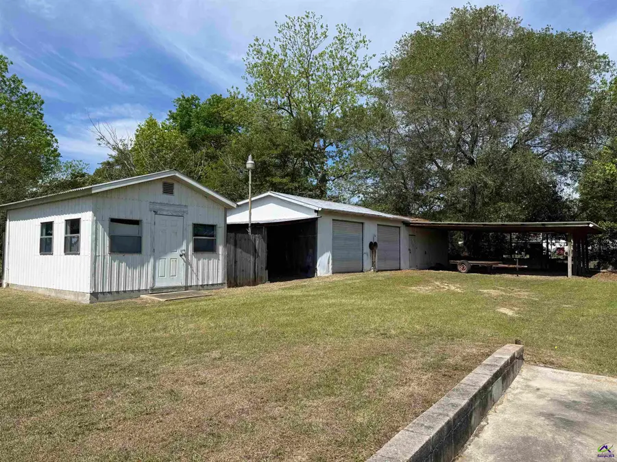 5519 Beulah Avenue, Eastman, GA 31023 - #3