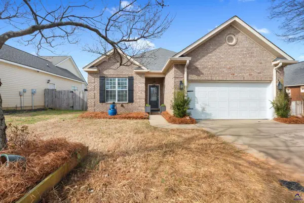 111 Montrose Lane, Centerville, GA 31028