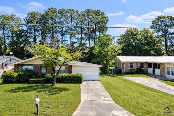 107 Chris Drive, Warner Robins, GA 31093