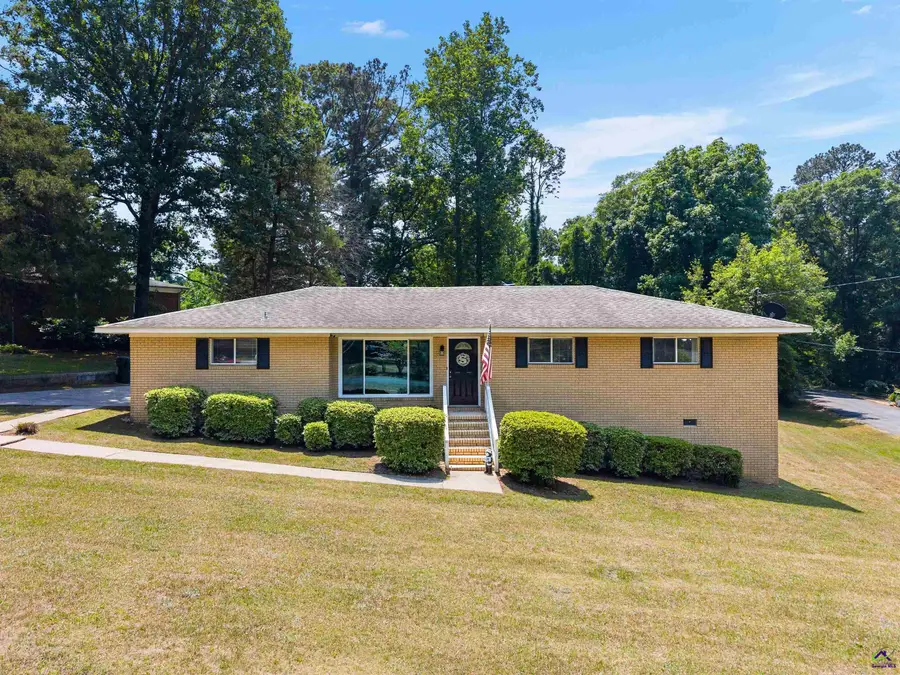 202 Woodland Drive, Warner Robins, GA 31088 - #3