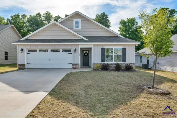 137 Red Tail Circle, Byron, GA 31008