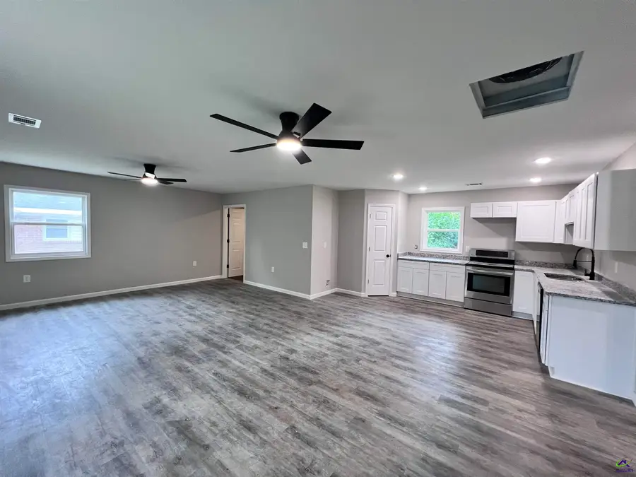 111 Susan Drive, Warner Robins, GA 31093 - #2