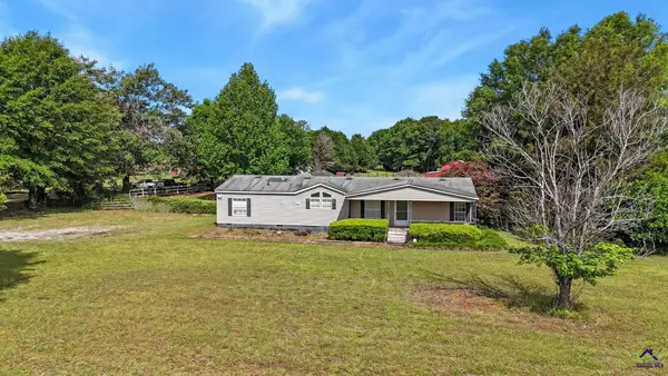 639 Grovania Road, Hawkinsville, GA 31036