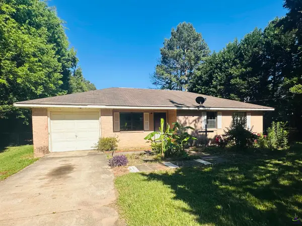 108 Bradford Avenue, Fort Valley, GA 31030