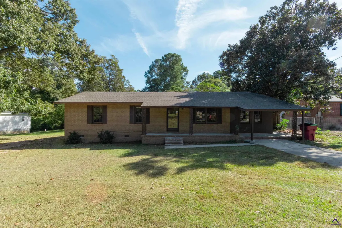 208 Bassett Street, Centerville, GA 31028 - #1