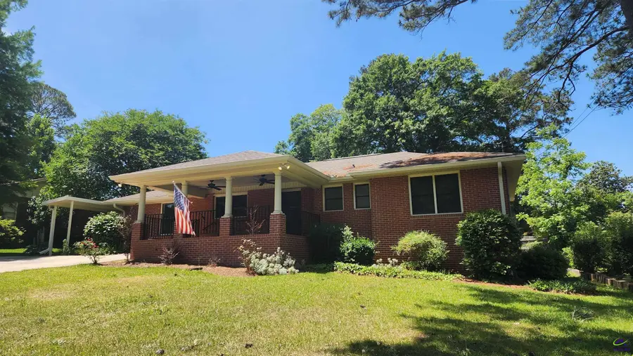 203 Springdale Drive, Warner Robins, GA 31088 - #2