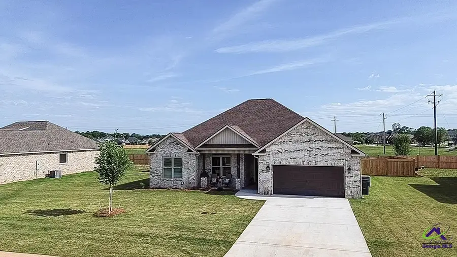202 Farmland Circle, Perry, GA 31069 - #2