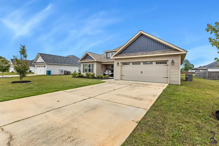 609 Daisy Drive, Perry, GA 31069 - #2