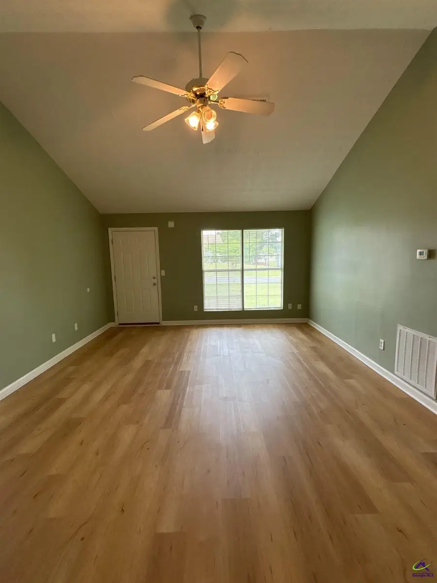 4668 Pine Valley Drive, Macon, GA 31210 - #3