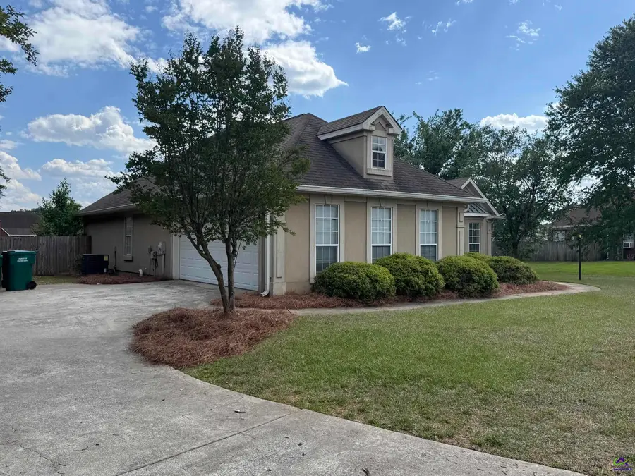 312 Twelve Oaks Drive, Warner Robins, GA 31088 - #3