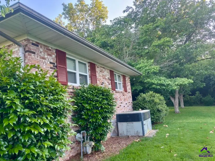 66 Lakeview Drive, Hawkinsville, GA 31036 - #3