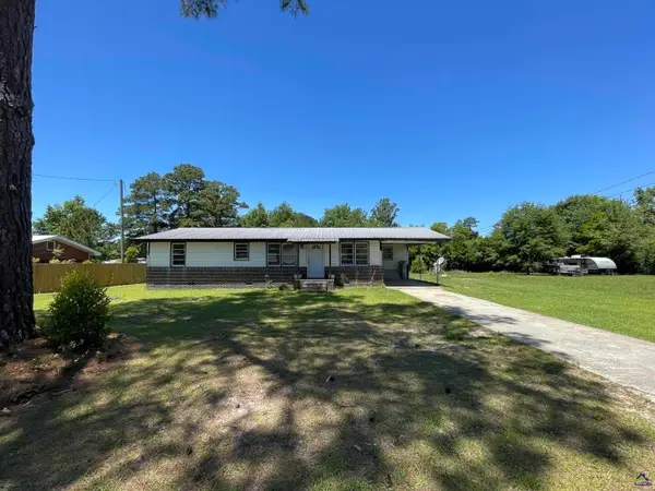 126 Plover Road, Cochran, GA 31014