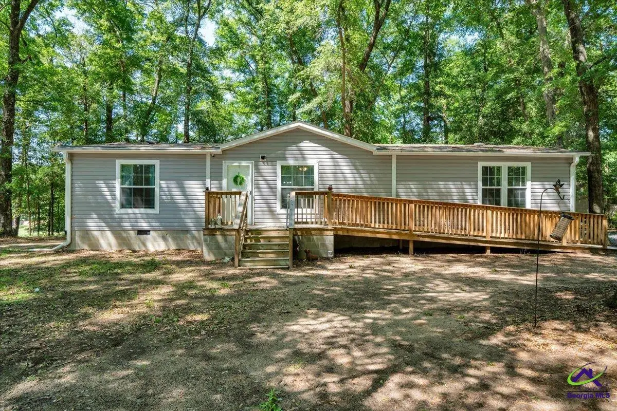 44 Spring Lake Drive, Hawkinsville, GA 31036 - #1