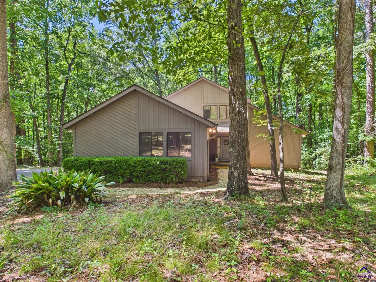 202 Hilltop Circle, Macon, GA 31210 - #1