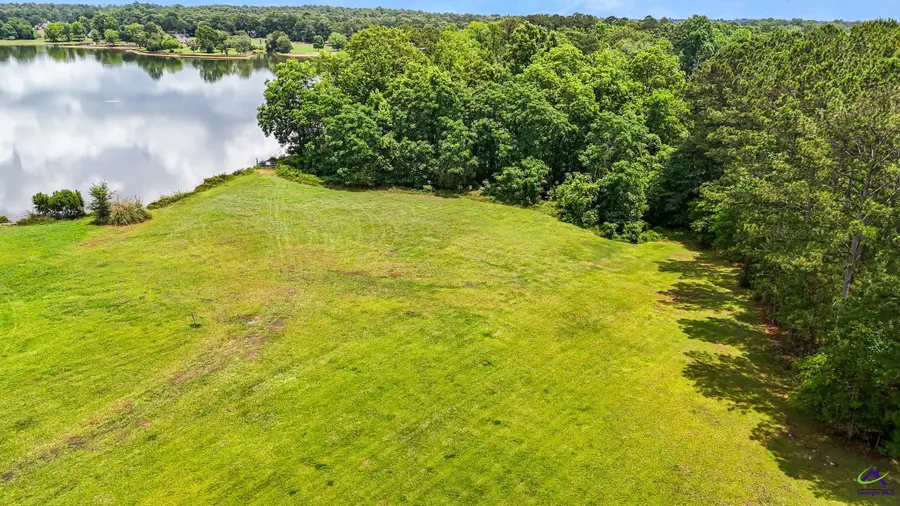 167 W Lakeshore Drive, Cochran, GA 31014 - #2