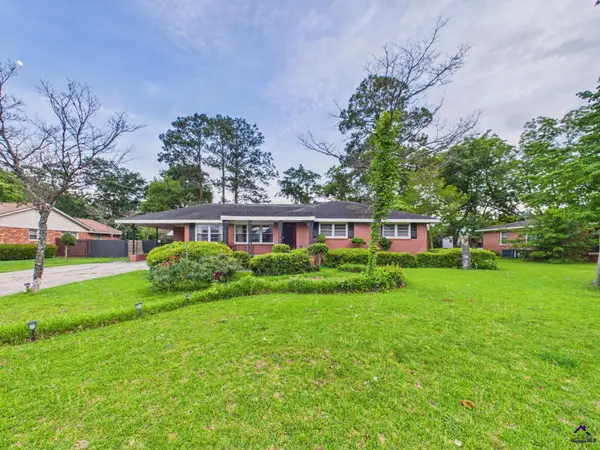 209 Bernard Drive, Warner Robins, GA 31093
