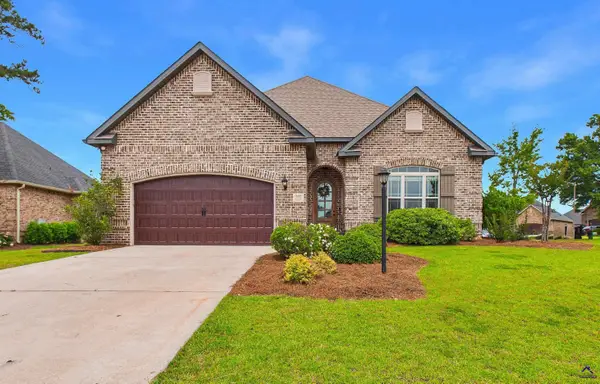 240 Lydia Drive, Bonaire, GA 31005
