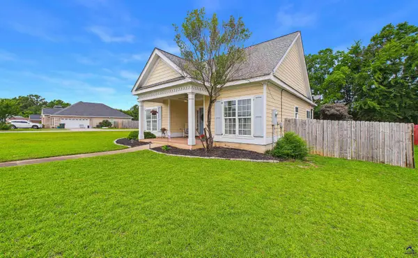 222 Gray Fox Crossing, Bonaire, GA 31005