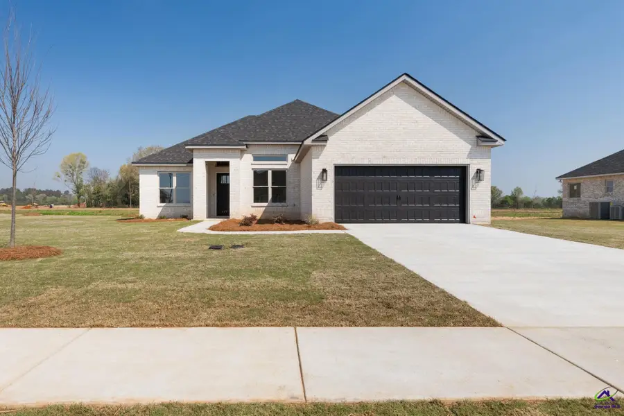 207 Farmland Circle, Perry, GA 31069 - #2