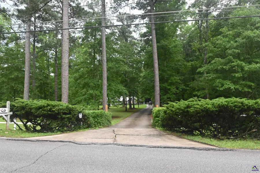 101 Kingswood dr, Macon, GA 31210 - #3