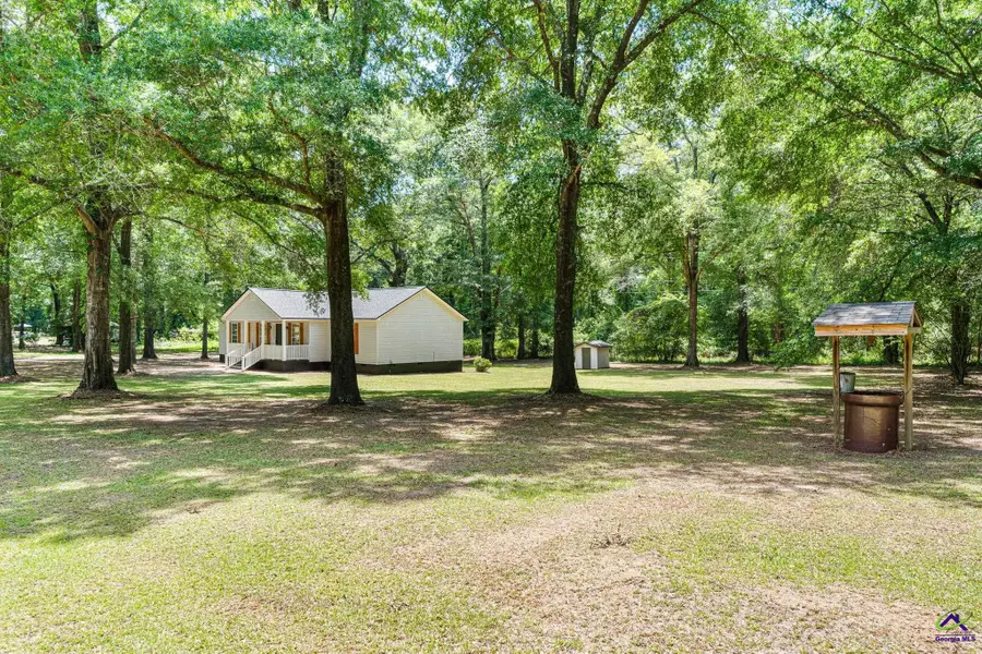 40 Sterling Drive, Hawkinsville, GA 31036 - #2