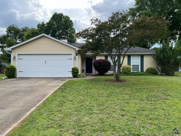 507 Scarborough Road, Warner Robins, GA 31093