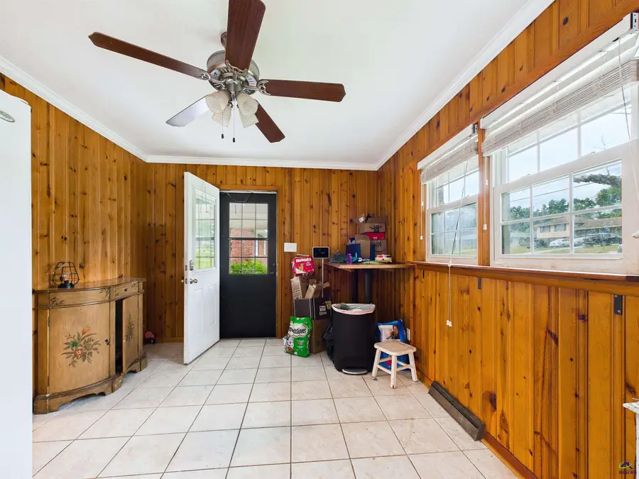3851 Woodside Dr, Macon, GA 31206 - #2