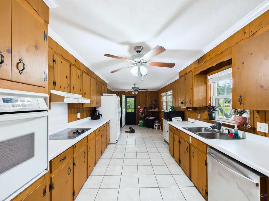 3851 Woodside Dr, Macon, GA 31206 - #3