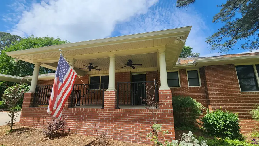 203 Springdale Drive, Warner Robins, GA 31088 - #3