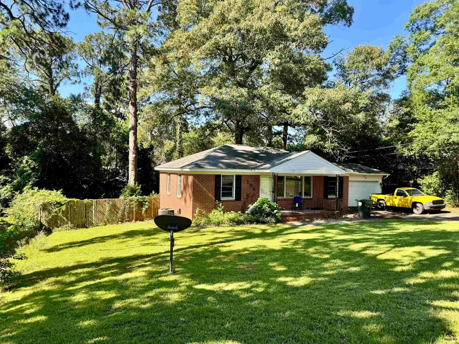 105 lynn Avenue, Warner Robins, GA 31088 - #2